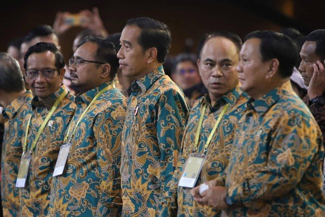 Soal Sosok Inisial T di Balik Judi Online, Presiden Jokowi, Mahfud MD dan Budi Arie Kompak Jawab Ndak Tahu