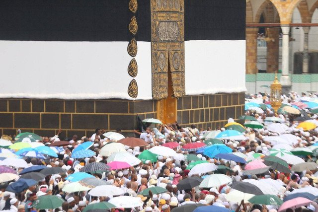 Cuaca Ekstrem, Salat Jumat di Masjidil Haram dan Masjid Nabawi Dipersingkat Hingga Akhir Musim Panas