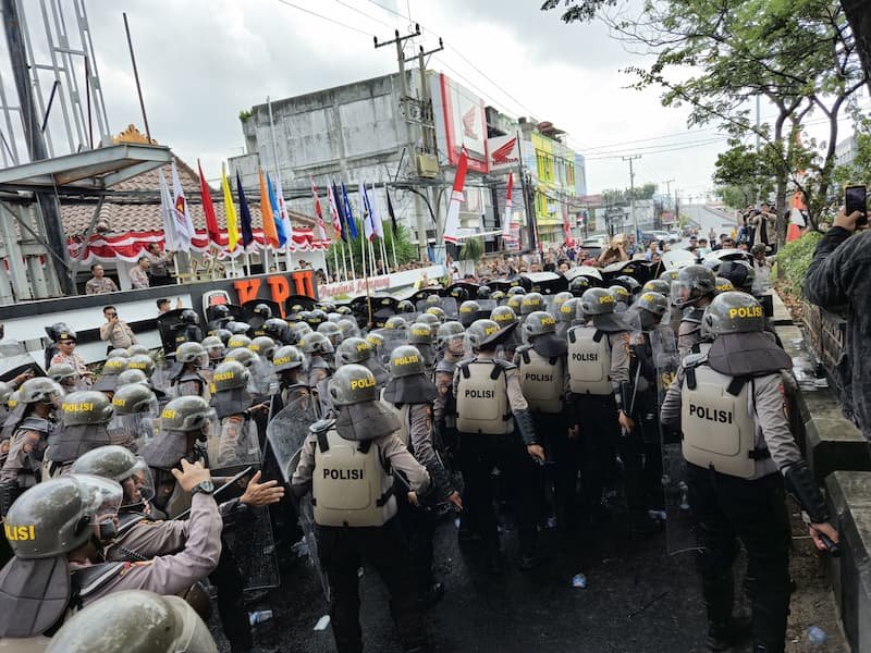 Polda Lampung Gelar Sispam Kota Kerahkan Unit k9 dan Rantis Brimob