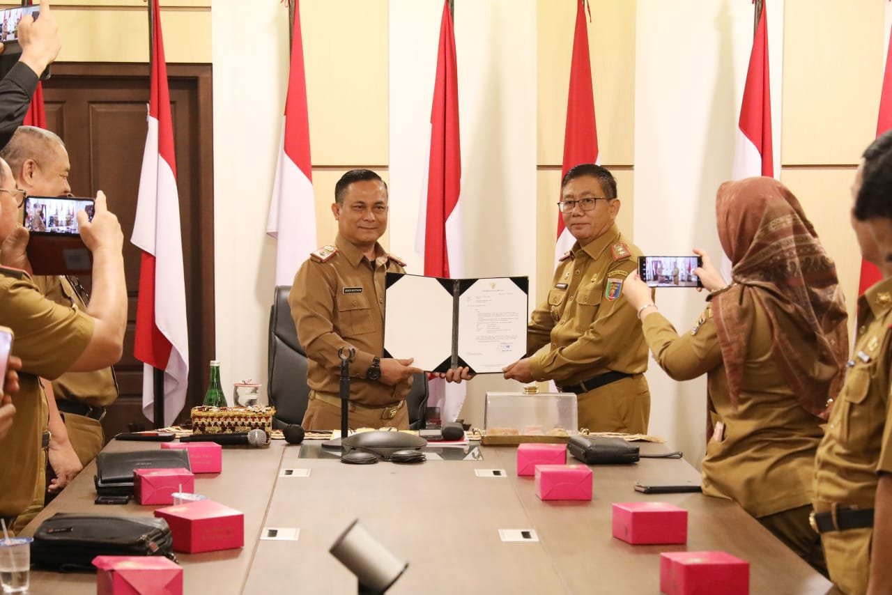 Gubernur Arinal Tugaskan Kadisdukcapil Lukman Jadi Pelaksana Harian Bupati Mesuji