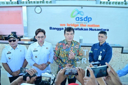 Dampingi Kepala Badan Karantina Indonesai RI, Egi : Kita Kawal Langsung Optimalisasi Pengawasan Barang Ilegal