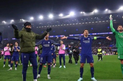 Unggul Agregat 5-4 atas Aston Villa, PSG Melenggang ke Semifinal Liga Champions