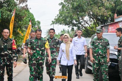 Bupati Nanda Dampingi Wasev Panglima TNI Tinjau TMMD Ke-127 Kodim 0421/Lampung Selatan