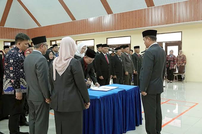 Gercep! Thomas Amirico Rombak 57 Kepala SMA dan SMK di Lampung