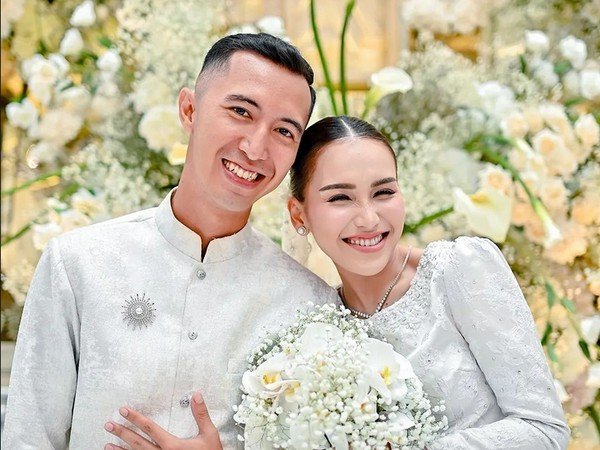 Ayu Ting Ting Ungkap Penyebab Alasan Kandas Pertunangannya