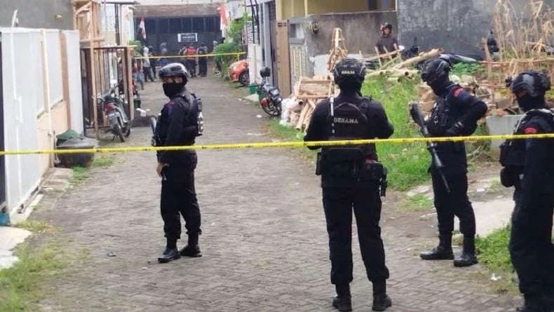 Densus 88 Tangkap Satu Terduga Teroris, Rencanakan Aksi Bom Bunuh Diri di Malang