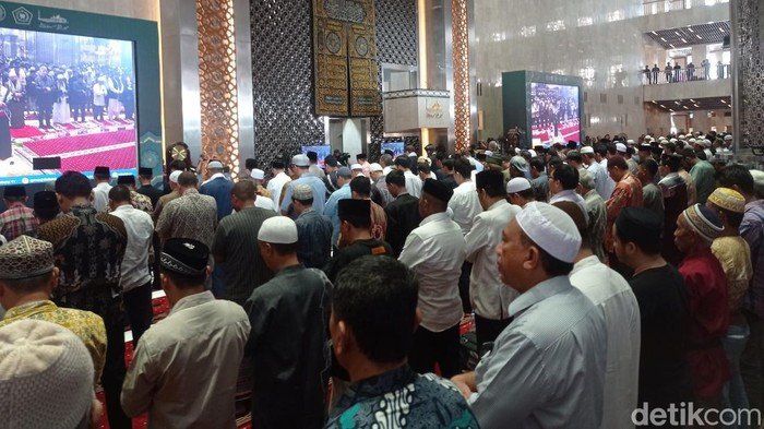 Dubes Iran dan Palestina Ikut Hadir Salat Gaib Buat Ismail Haniyeh di Masjid Istiqlal Jakarta