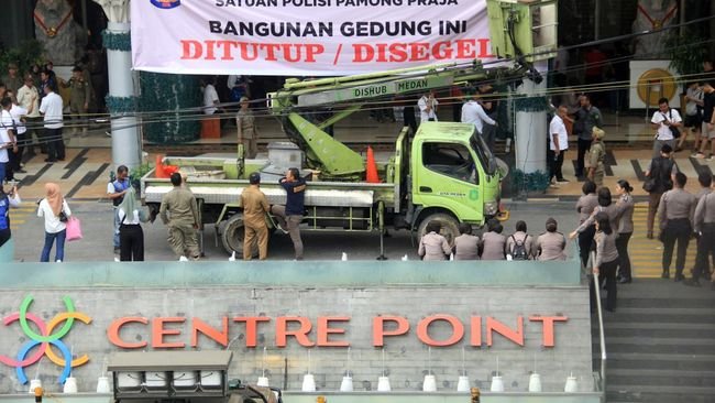 Nunggak Pajak Rp 143 Miliar, Wali Kota Medan Bobby Siapkan Alat Berat Ancam Robohkan Mall Centre Point